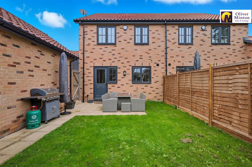 Property photo 3 of 20