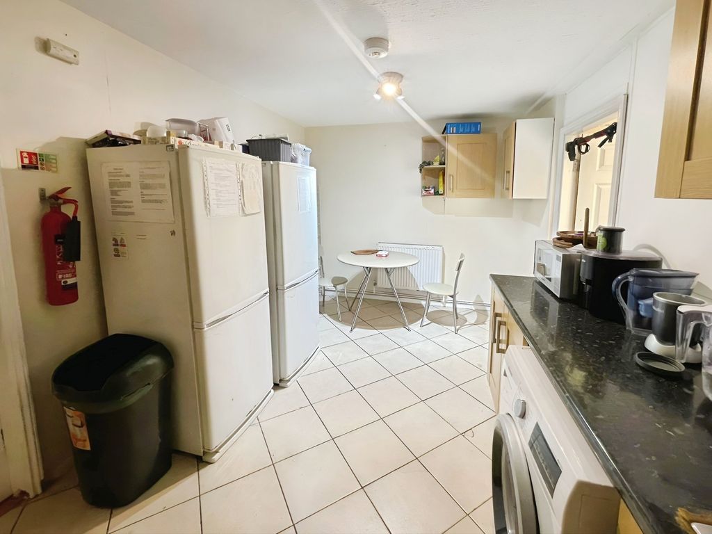 Property photo 2 of 4 Picture No. 03