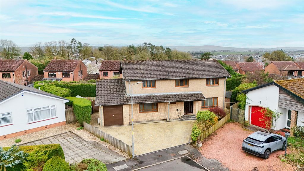 Property photo 1 of 53 External