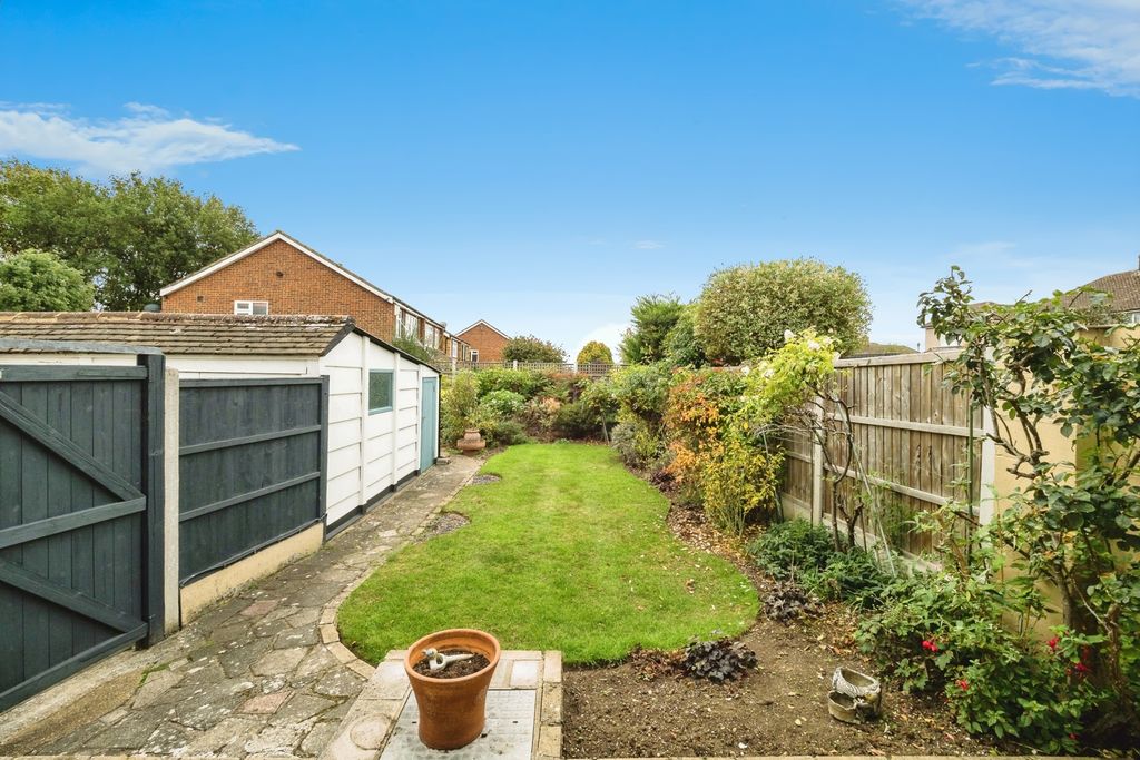 Property photo 2 of 16 Photo