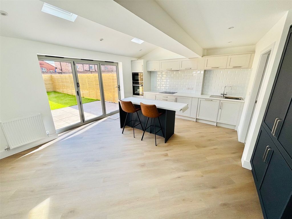 Property photo 1 of 16 Kitchen