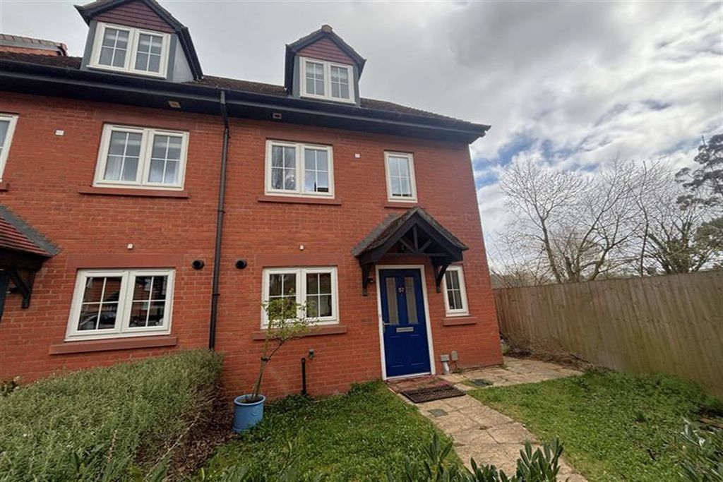 Property photo 1 of 12 (Main)