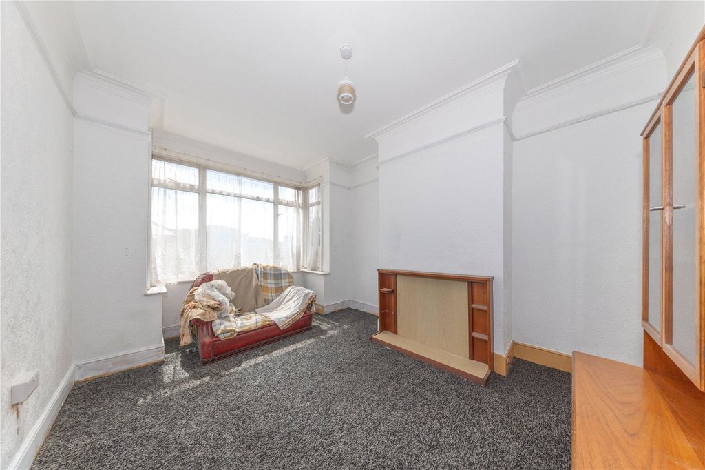 Property photo 3 of 21 Picture No. 19