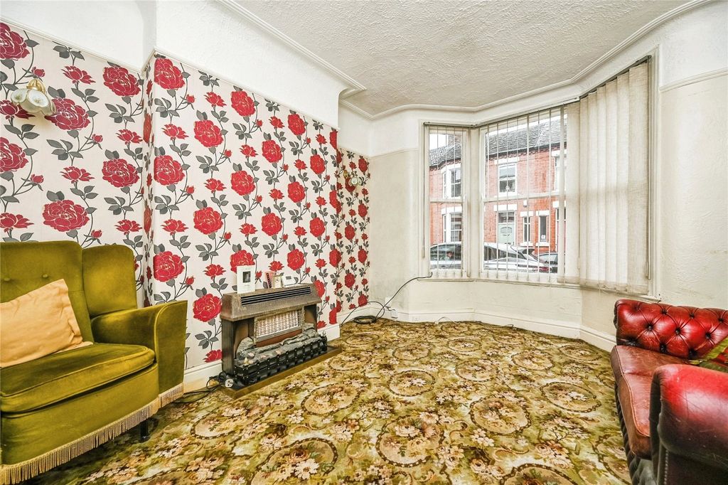 Property photo 3 of 17 Picture No. 10