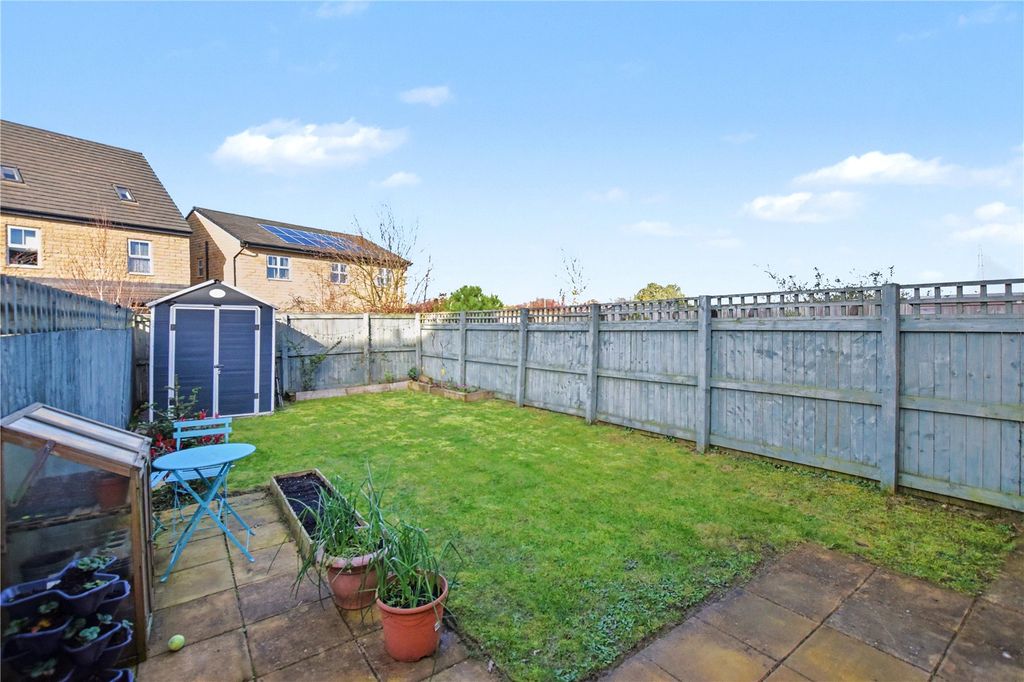 Property photo 3 of 16 Picture No. 17