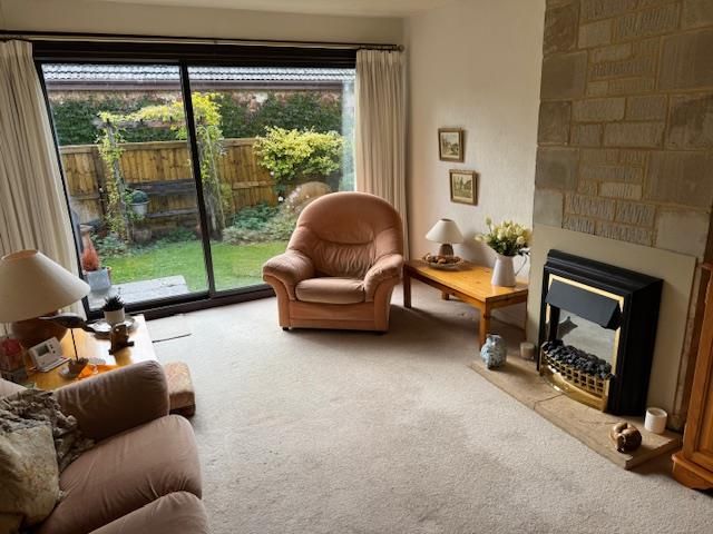 Property photo 2 of 7 Sitting Room