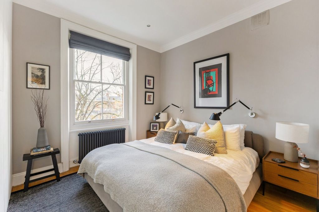 Property photo 3 of 9 Picture No. 44