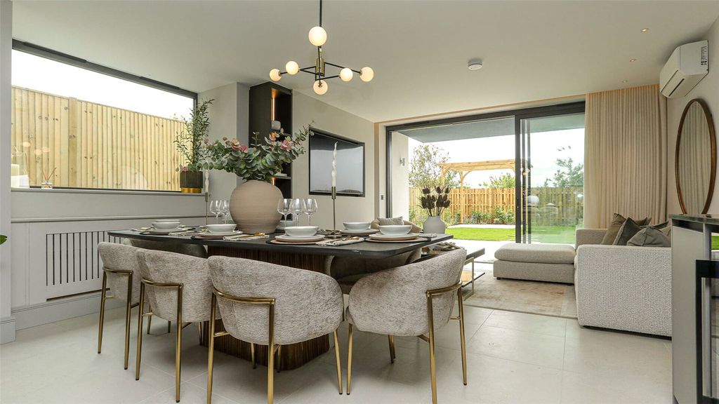 Property photo 3 of 28 Plot 1 Dining