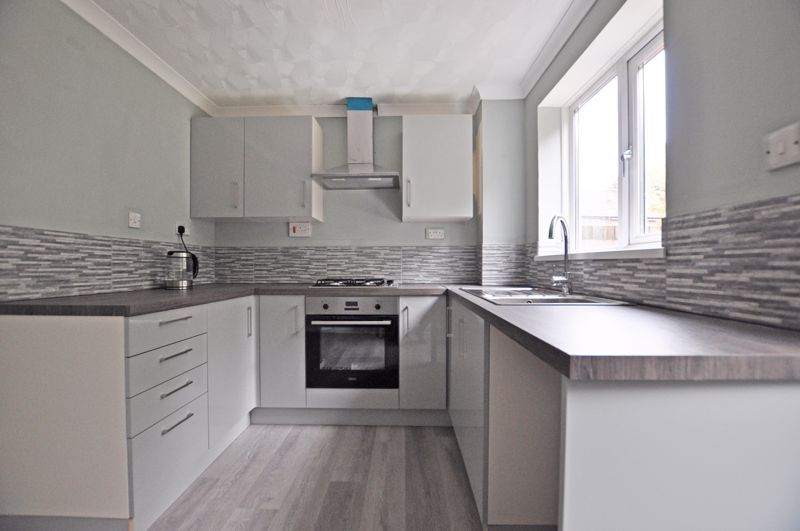 Property photo 3 of 11 Photo 3