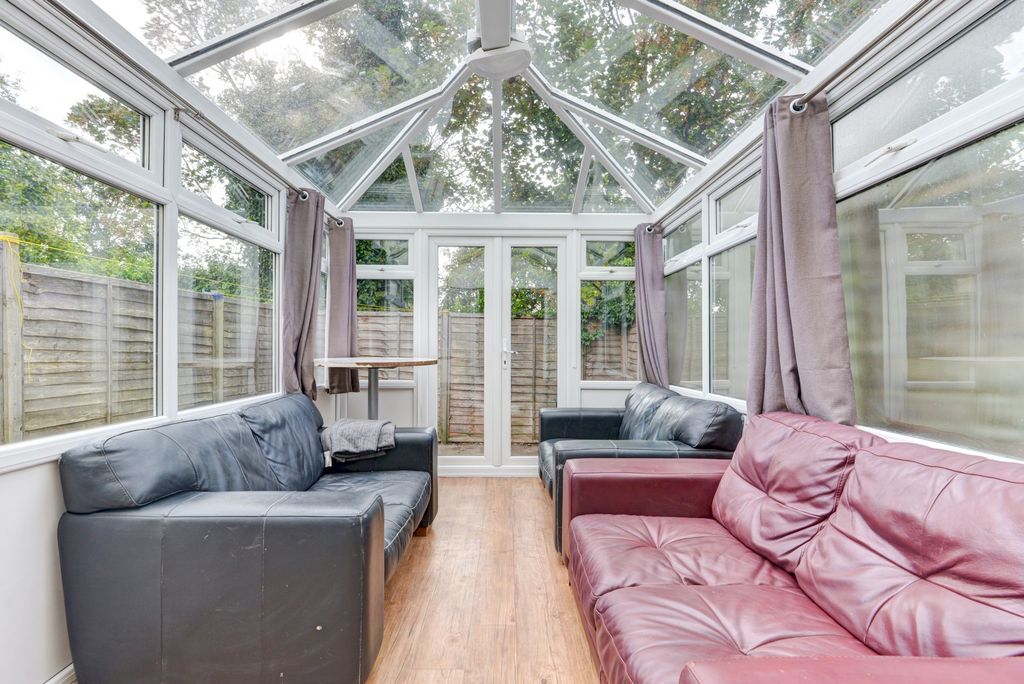 Property photo 2 of 11 A Bright And Spacious Living Area With Large Windo...