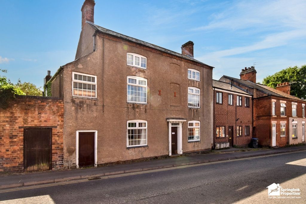 Property photo 1 of 20 Front View