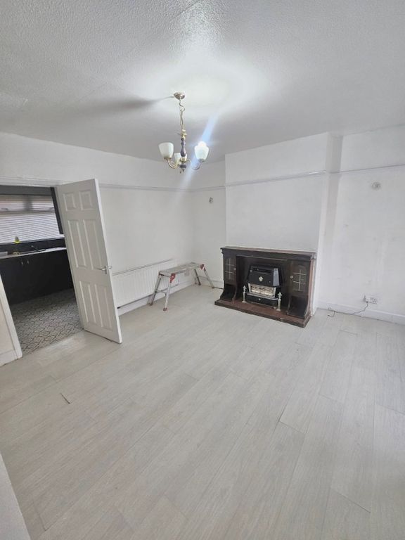 Property photo 2 of 9 Reception Room