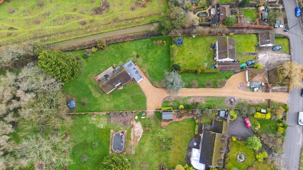 Property photo 3 of 14 Picture No. 02