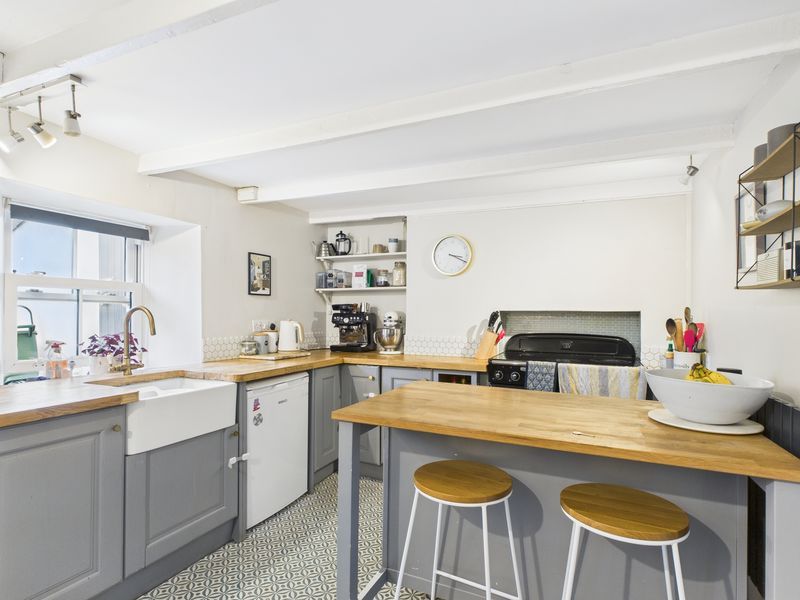 Property photo 2 of 13 Kitchen/Diner