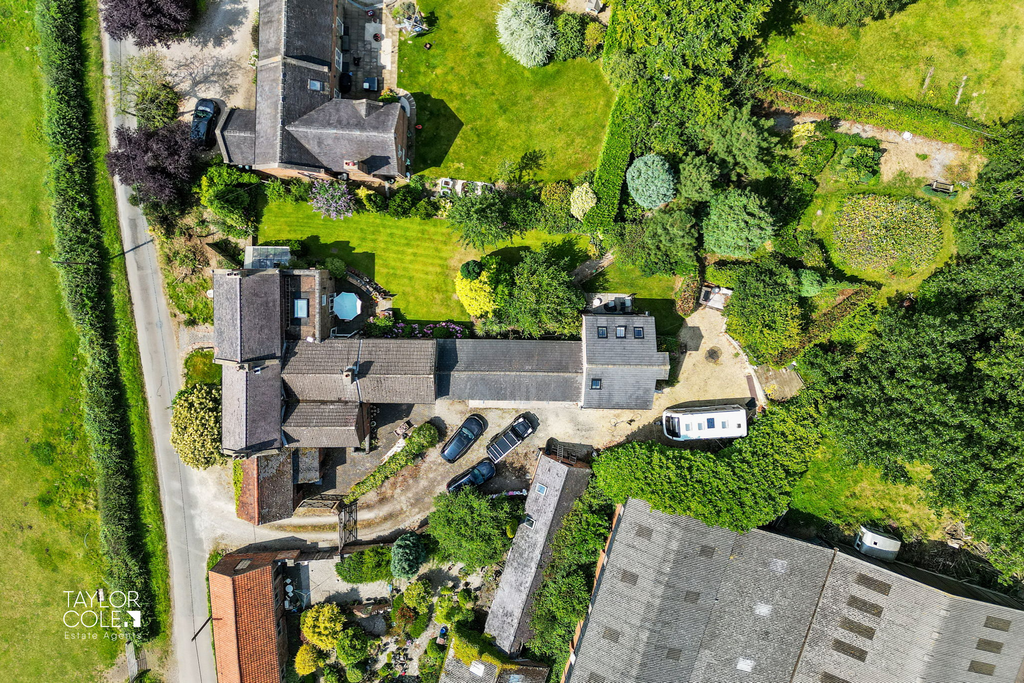 Property photo 2 of 40 1