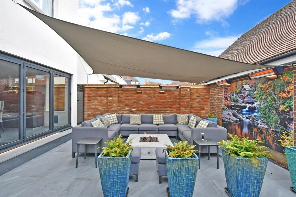 Property photo 3 of 22 Rear Garden