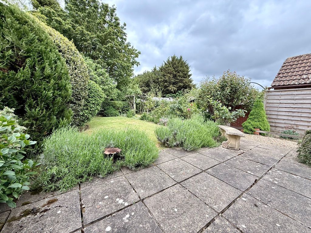 Property photo 3 of 17 Photo 37