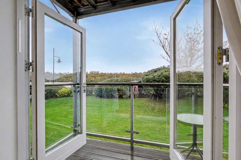 Property photo 1 of 10 Photo 13