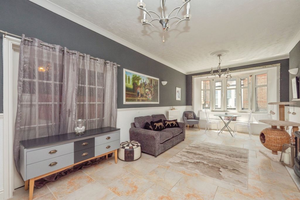 Property photo 1 of 26