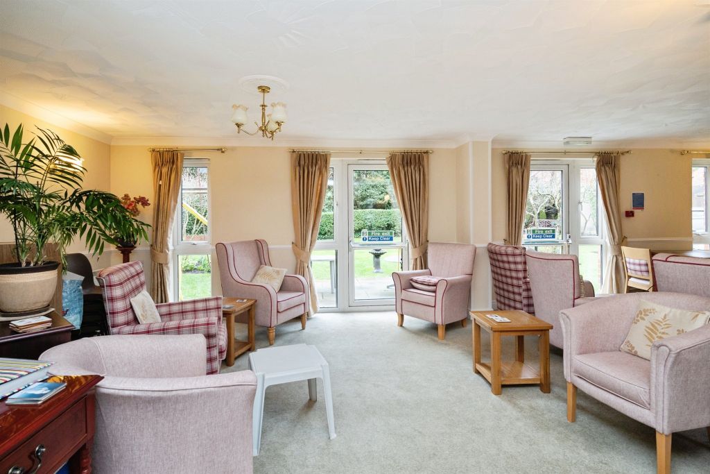 Property photo 2 of 15