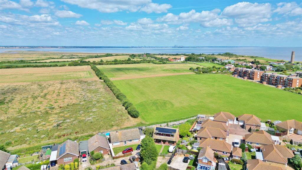 Property photo 1 of 33 Dji_Fly_20250730_121224_731_1753952242188_Photo.Jp