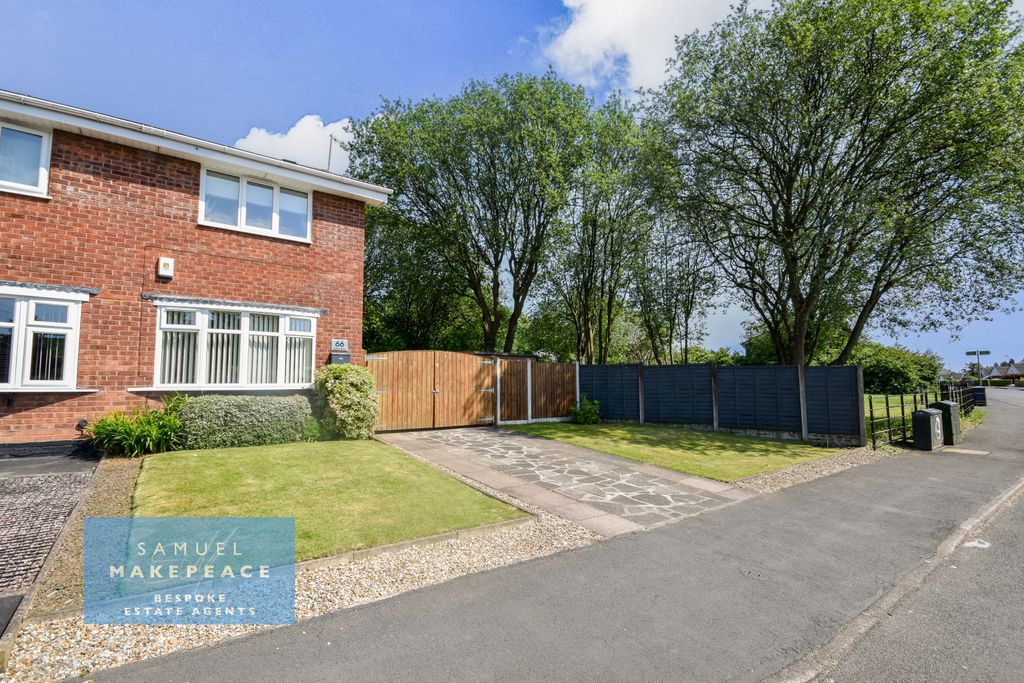 Property photo 1 of 29 Immaculate Two Bedroom Semi Detached With Large Plot