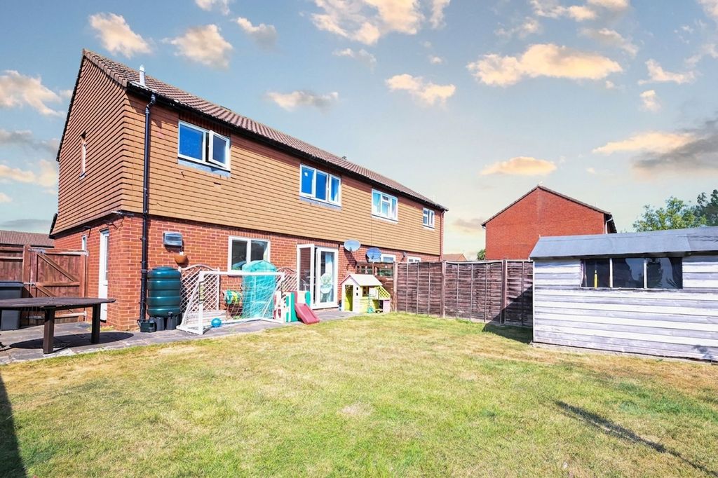 Property photo 2 of 13