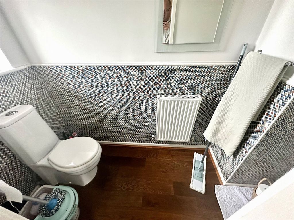 Property photo 2 of 16 Picture No. 05