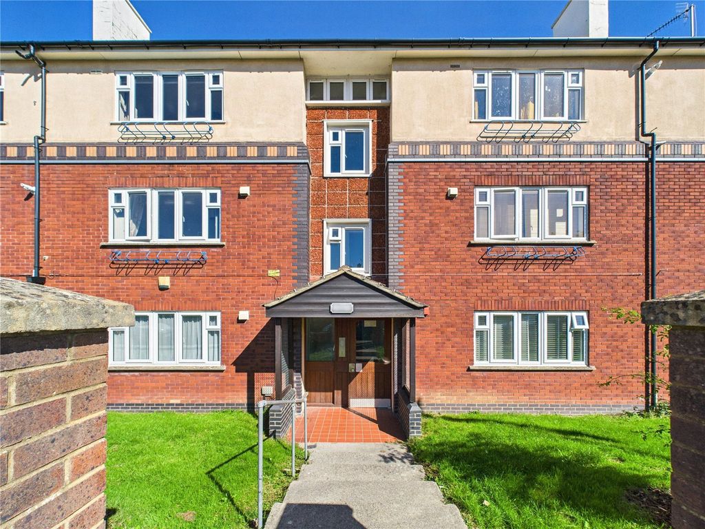 Property photo 1 of 14 Picture No. 18