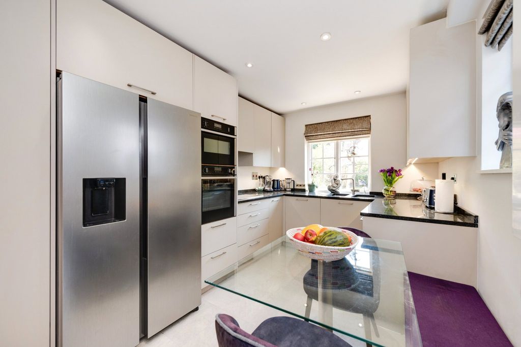 Property photo 3 of 11 Picture No. 09