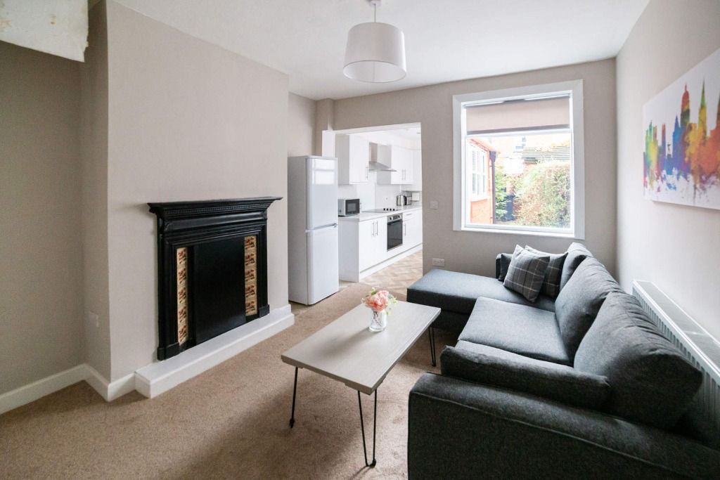 Property photo 1 of 12 Photo 1