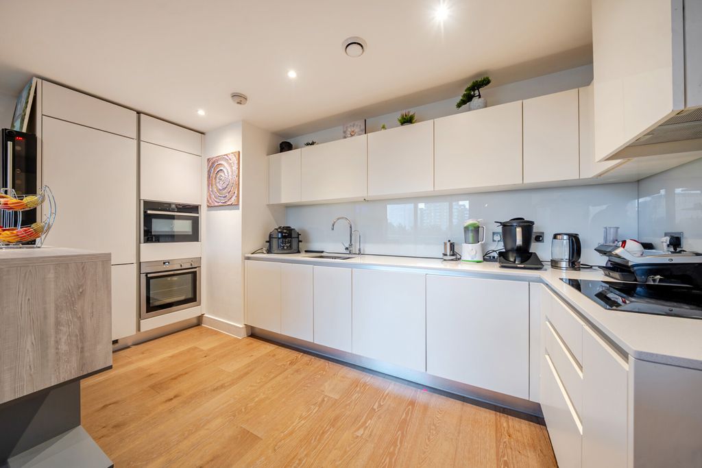 Property photo 3 of 19 1467185-2-6A2A8B0...