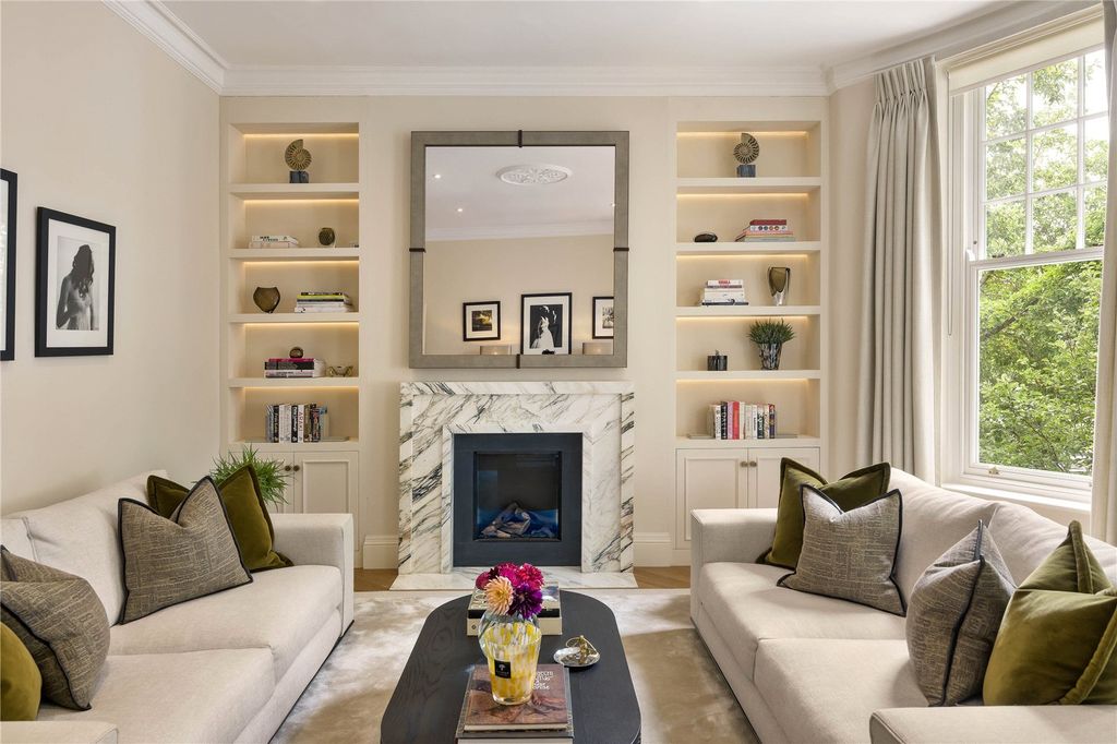 Property photo 1 of 12 Reception Room