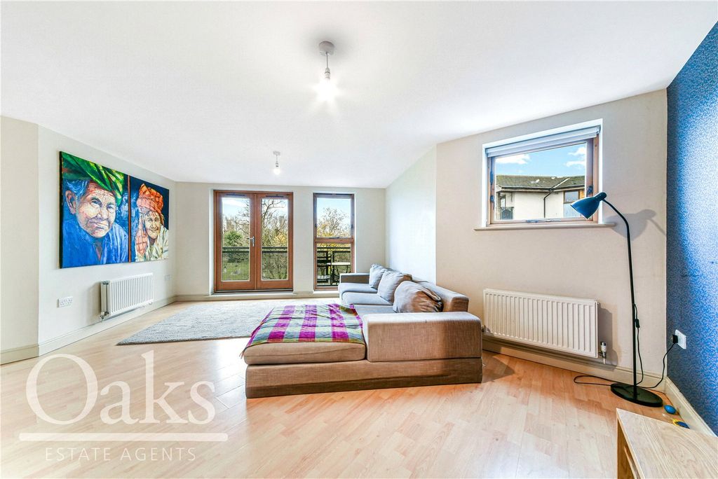 Property photo 2 of 8 Picture No. 03