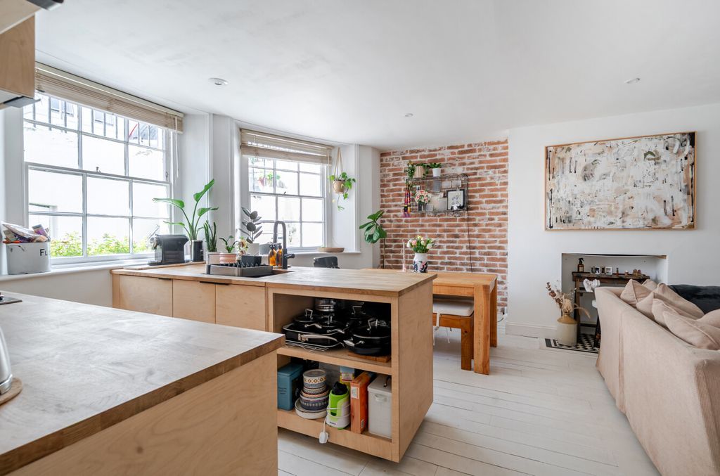 Property photo 3 of 21 1483494-5-6A4288A...