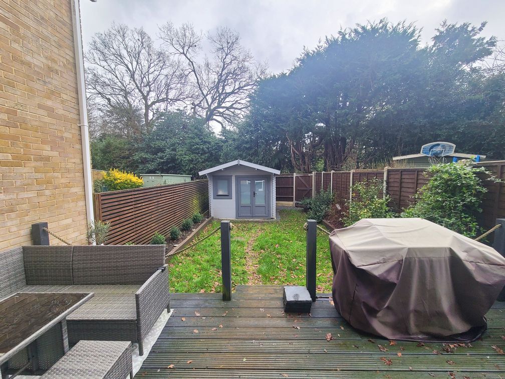 Property photo 2 of 26