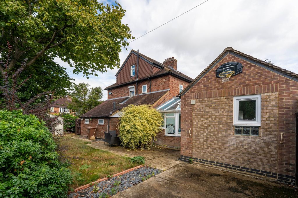 Property photo 1 of 18 Rear