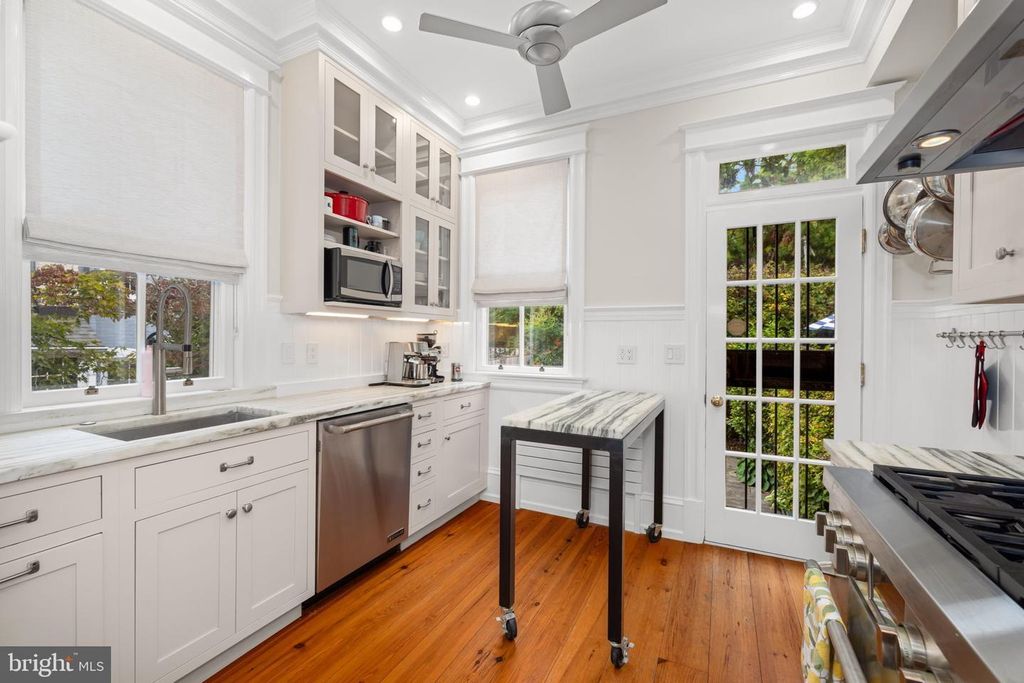 Property photo 2 of 12 <Alttext/>