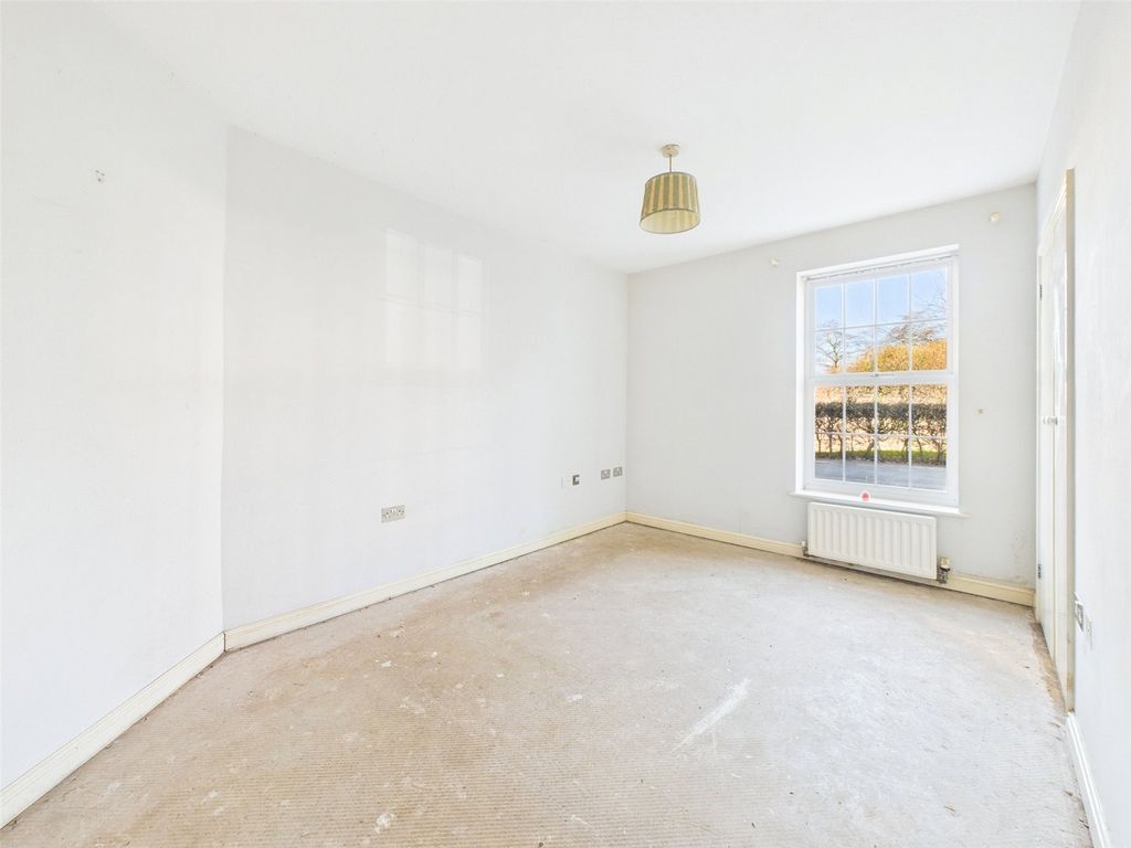 Property photo 3 of 9 Picture No. 04