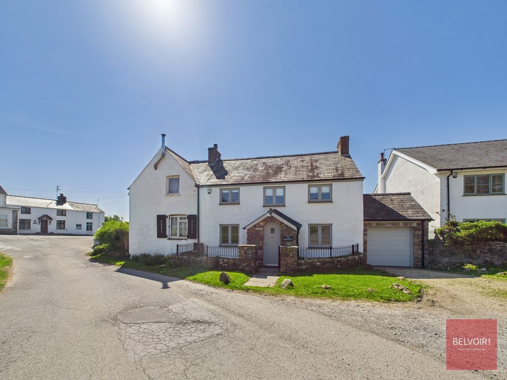 Property photo 2 of 50