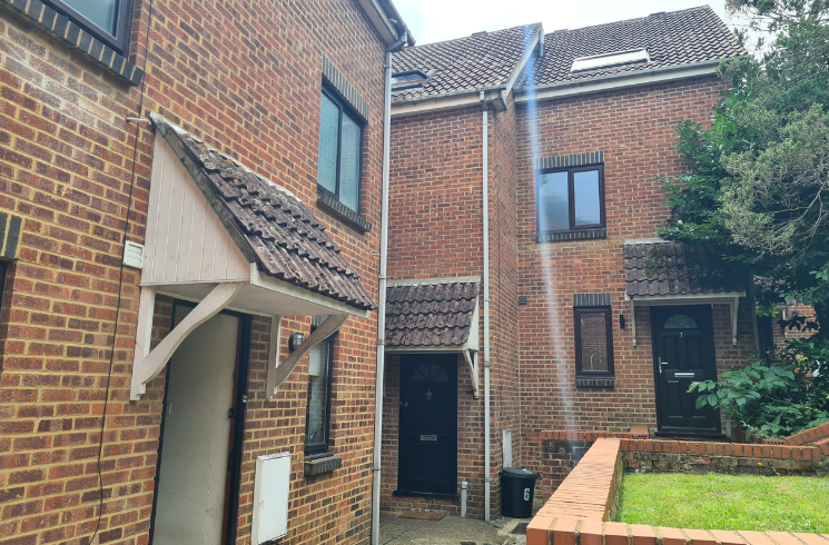 Property photo 2 of 12