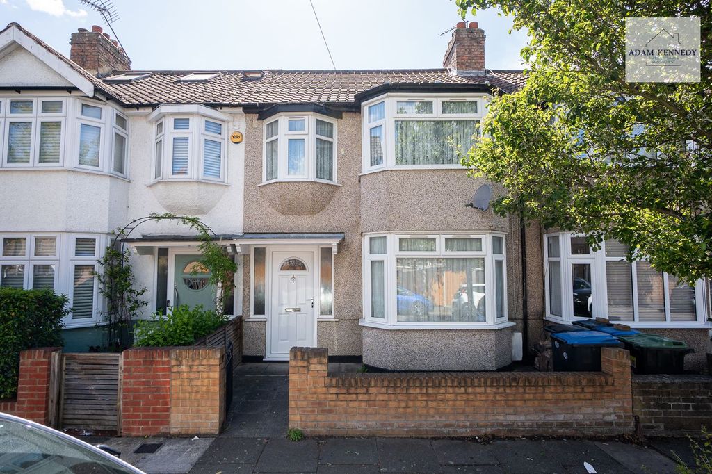 Property photo 1 of 31