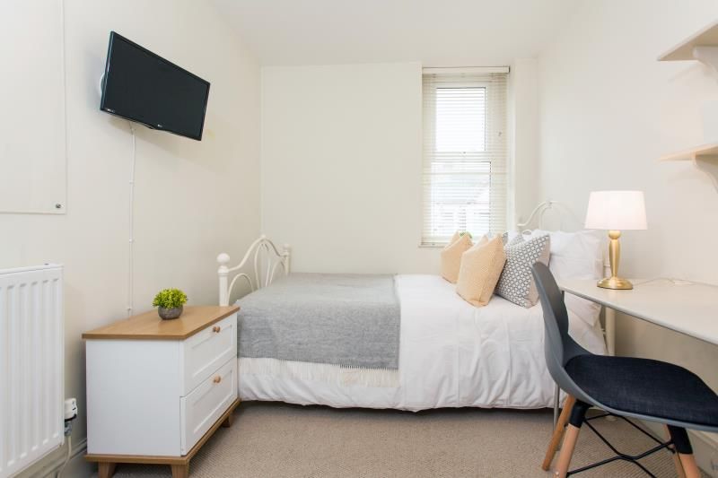 Property photo 3 of 16 Photo 2