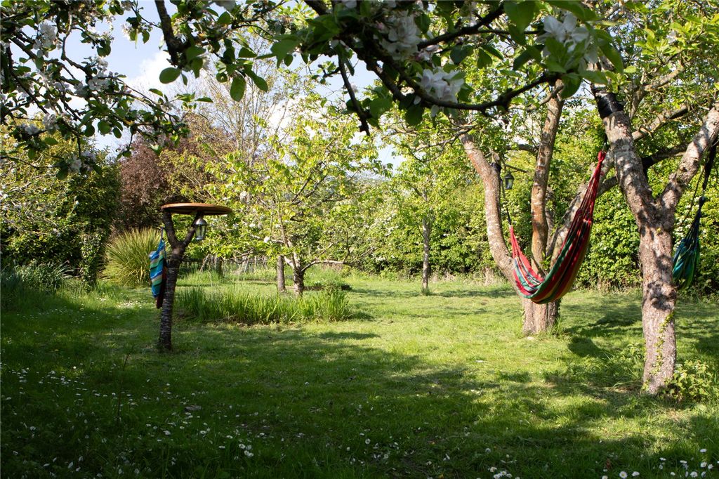 Property photo 3 of 17 Picture No. 37