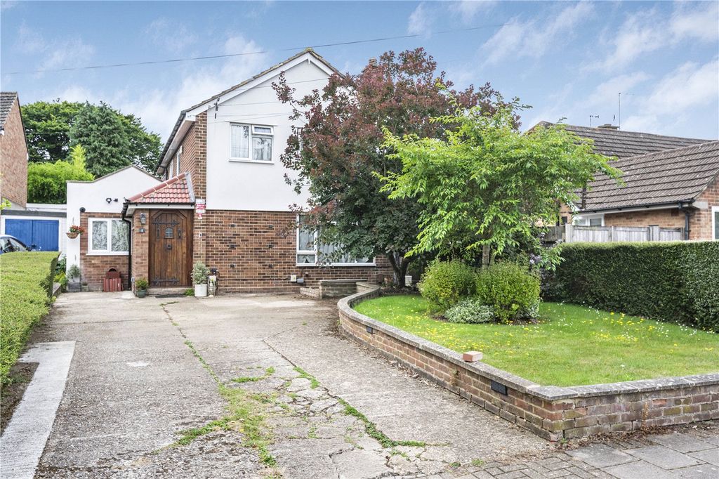 Property photo 2 of 25 Picture No. 23