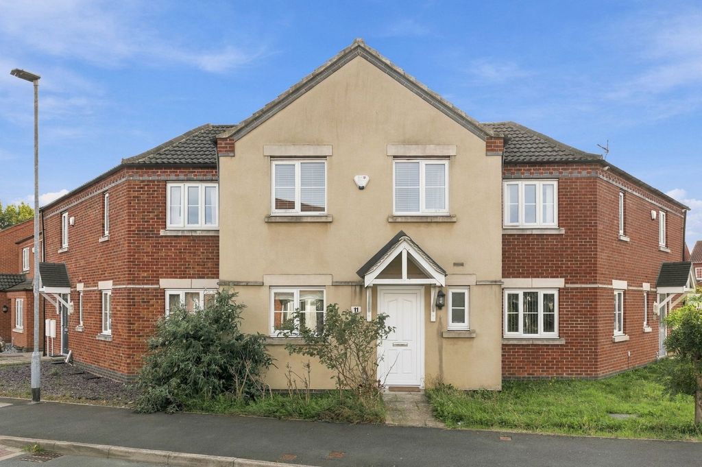 Property photo 2 of 16
