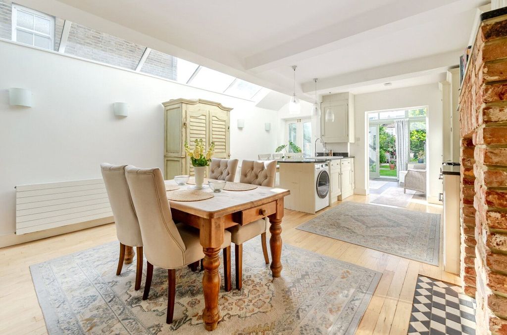 Property photo 3 of 13 Kitchen/Dining Room