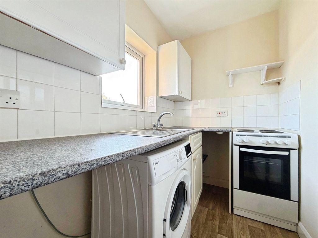 Property photo 3 of 6 Picture No. 05