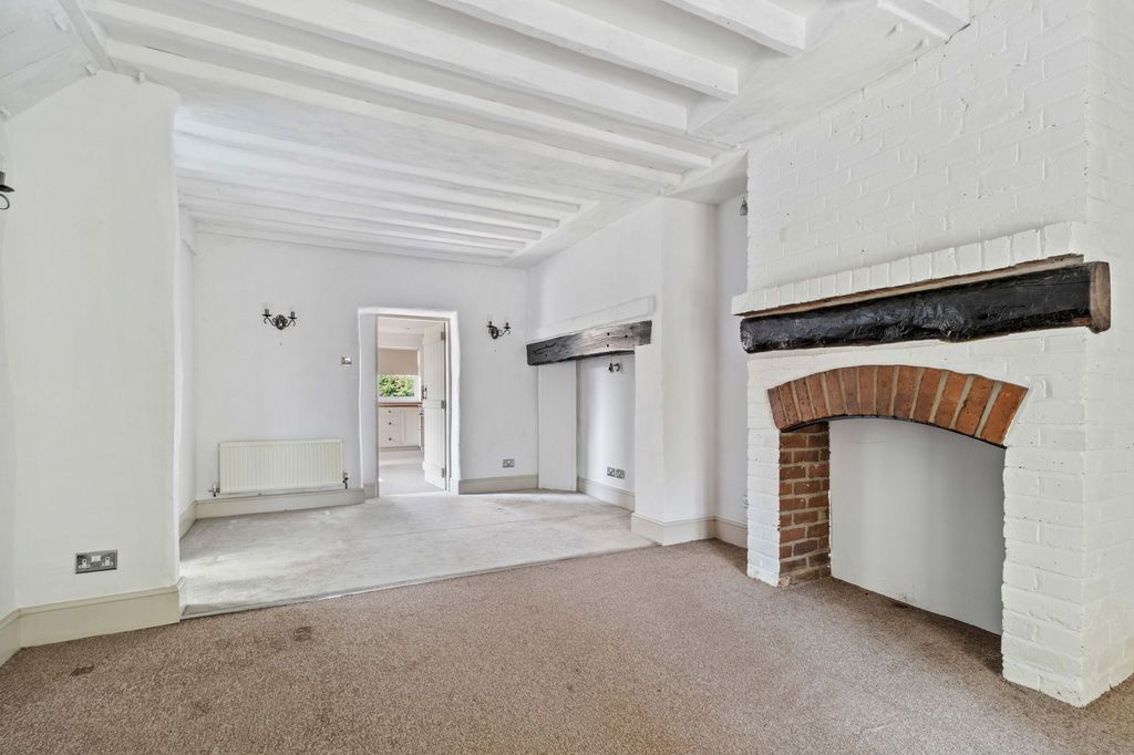 Property photo 3 of 20