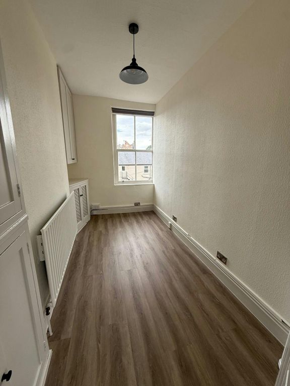 Property photo 3 of 10 Pic 3.Jpg